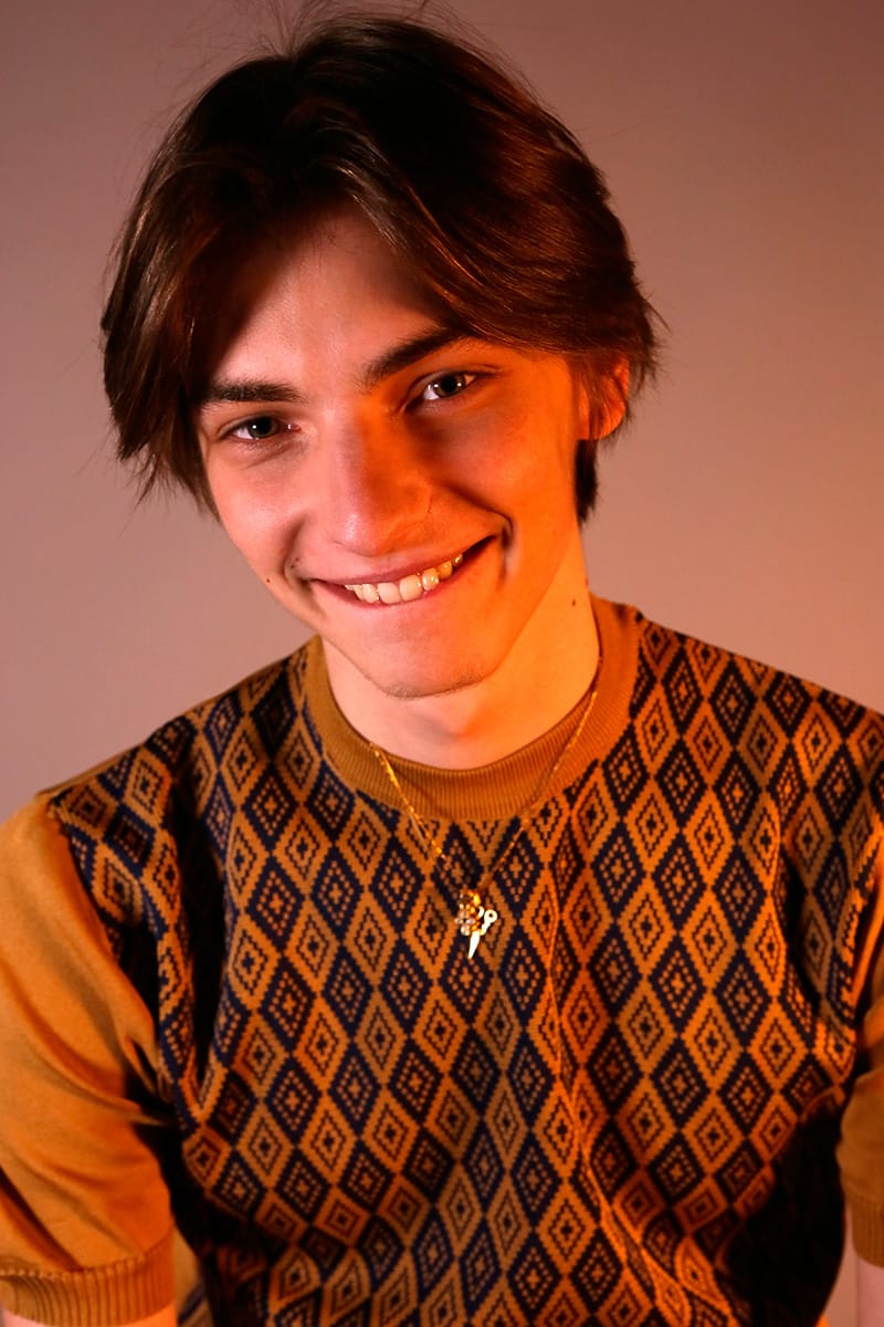 A Golden Heart Never Rests Its Not You Its Me Media(00)