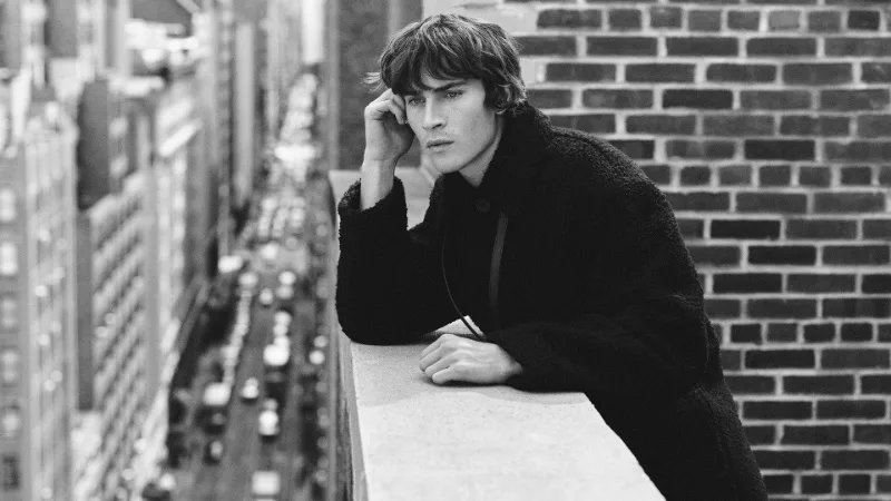INYIM Media Fashion Fresh Faced Model: Liam Kelly For COS’ F/W 2023, “In the City.”