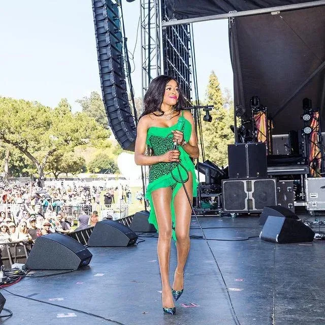 Song Choice Of The Day: Azealia Banks Brings Nu-Rap Dance House Delight On Track, “New Bottega.”
