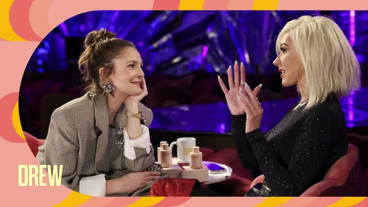Christina Aguilera Tells Drew Barrymore On The Latest Episode Of Her Talk Sho wAbout Meeting Her At A Restaurant Before She Became Famous.