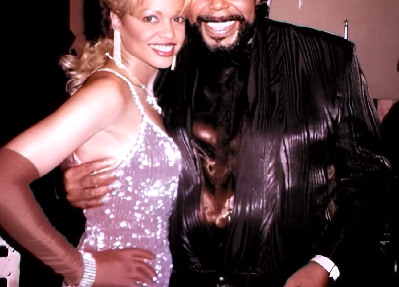 Stephanie Spruill performing live before losing her Altadena home in 2025 firestorm. Photo with Barry White