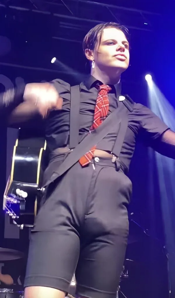 Yungblud photographed in 2023 before his 2025 return