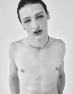 It’s Fresh Faced Model Daniel Oanta