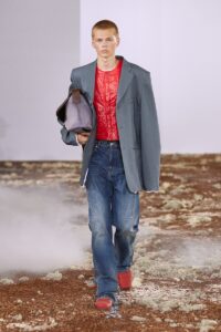 BLUEMARBLE S/S 2026 Mean Casual Deconstructed Business.