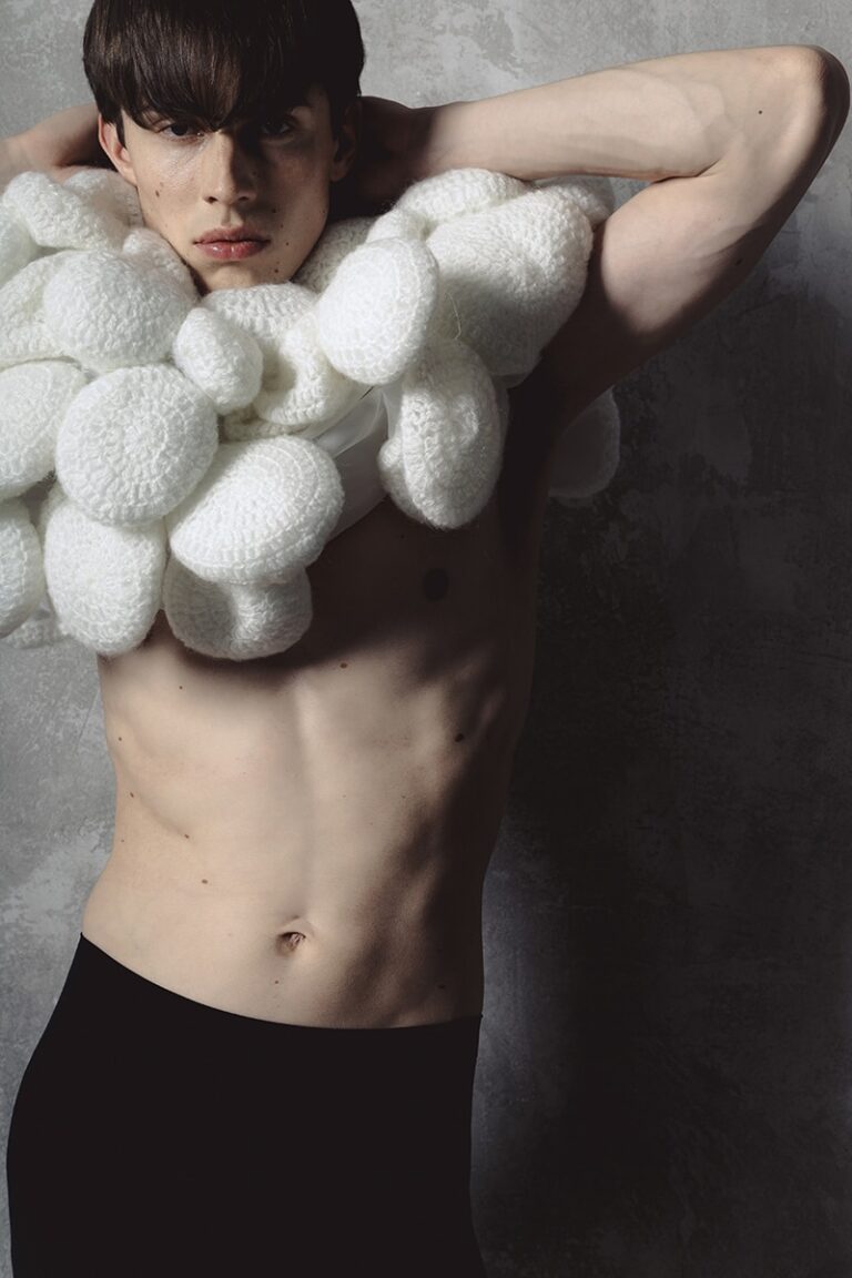 It’s Fresh Faced Model Liam Goofy.