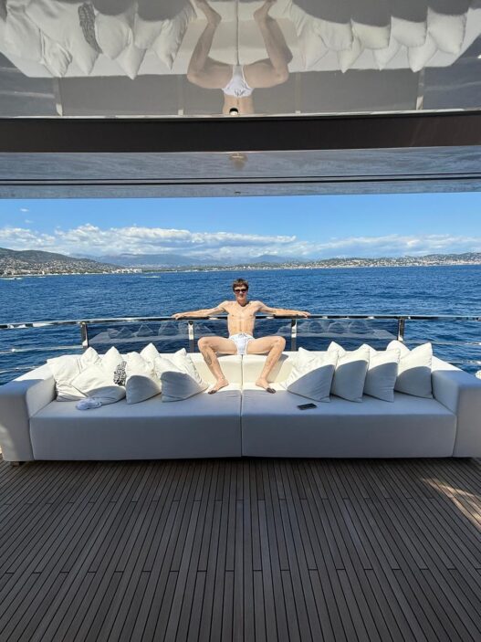 Cruz Beckham during the Beckham family yacht getaway near Saint-Tropez