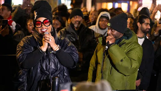 Jill Scott performing at DJ AG Live in Camden street set