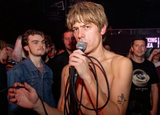 eadletter performing “It Comes Creeping” live at Lemon Rock Granada