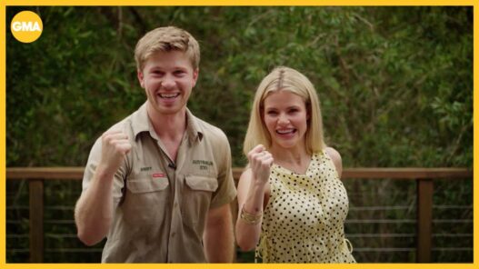 Robert Irwin and Witney Carson reunite at Australia Zoo for GMA segment