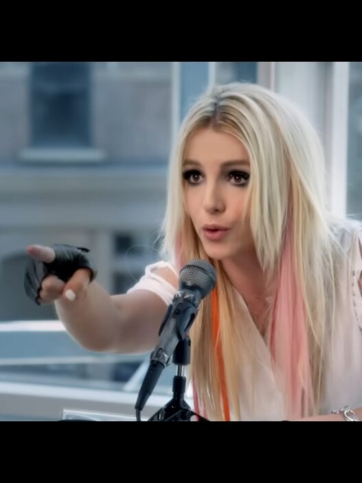 Britney Spears in a screenshot from the “I Wanna Go” music video