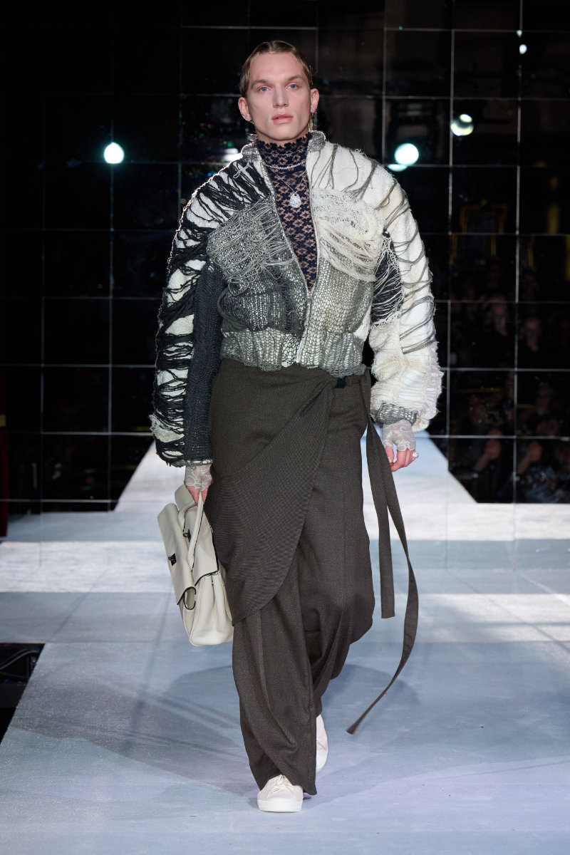 Haderlump Atelier Berlin F/W 2026 “Varius” runway look at Wintergarten Varieté