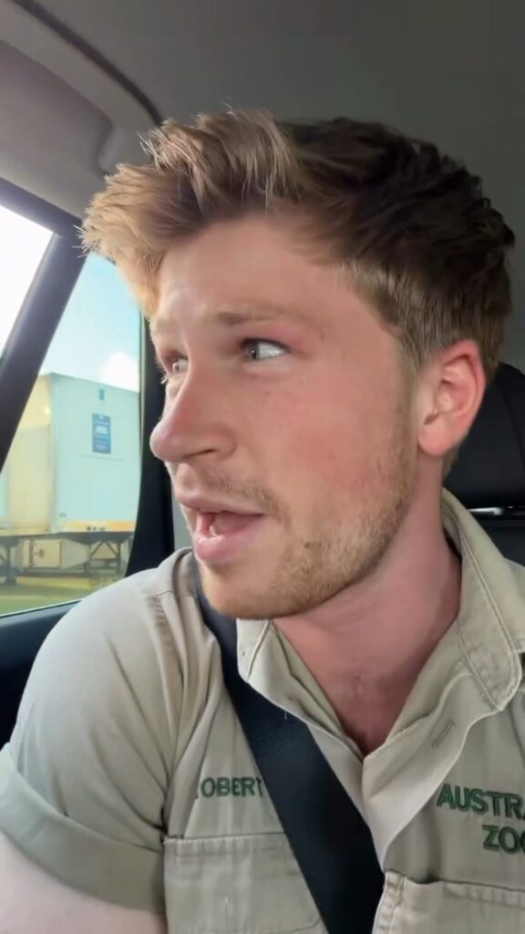 Robert Irwin arriving by car at Laneway Festival 2026 in Perth