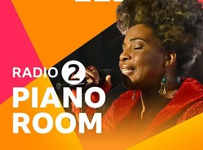 Macy Gray performing in the Radio 2 Piano Room