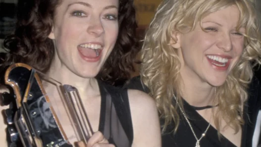 Courtney Love shares a video of Melissa Auf der Maur set to Hole’s classic “Malibu,” hinting at a possible tour.
