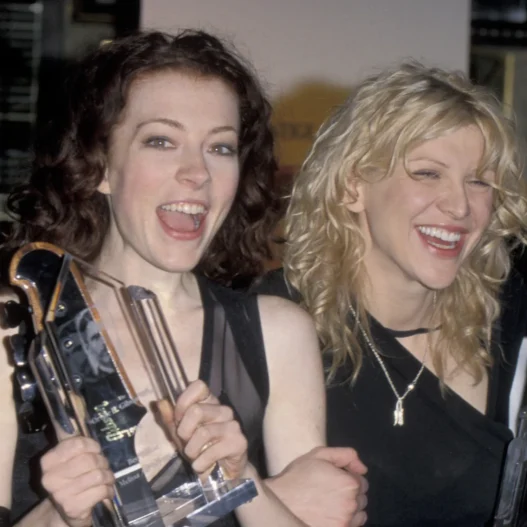 Courtney Love shares a video of Melissa Auf der Maur set to Hole’s classic “Malibu,” hinting at a possible tour.