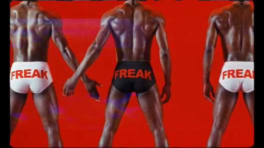 Yseult in the New Jack Swing‑inspired “FREAK” music video.