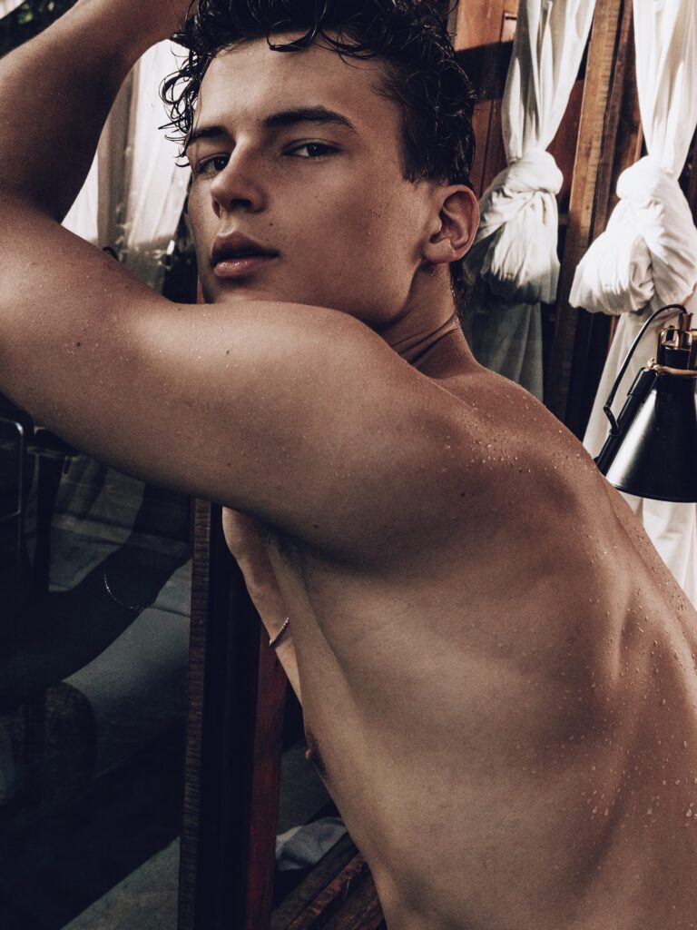 Model Elliot Oomen photographed by Renie Saliba.