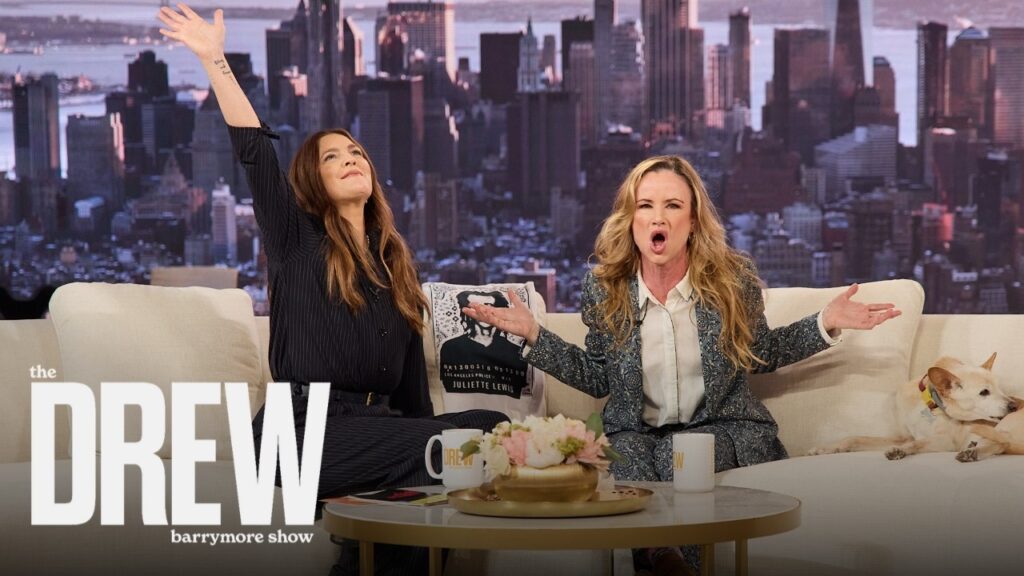 Juliette Lewis speaking with Drew Barrymore on the daytime show.