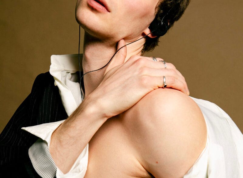 Model Lorenz Stanislaus photographed by Isabella Schwarzenauer