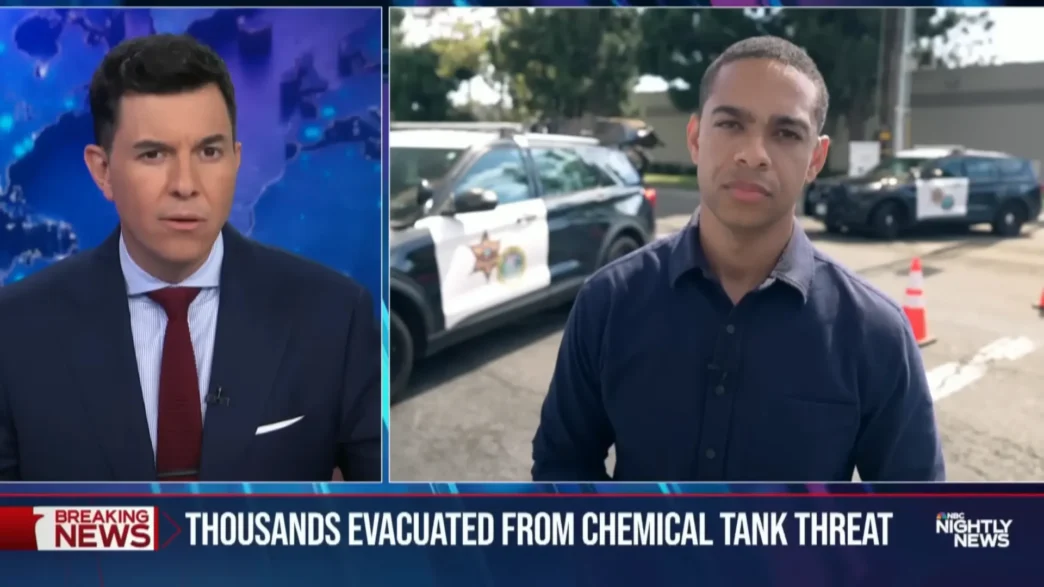 Tom Llamas anchoring NBC News NOW’s Top Story on a chaotic May 26 news night