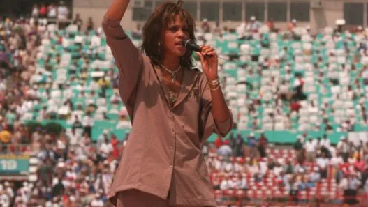 Whitney Houston performing during the 1994 FIFA World Cup closing ceremony at the Rose Bowl in Pasadena