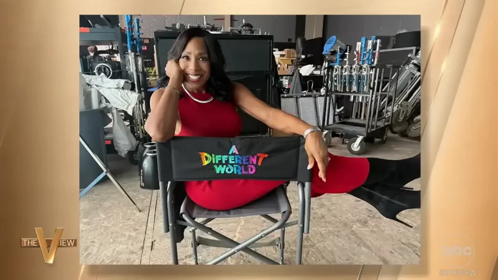 Dawnn Lewis speaks with Whoopi Goldberg and The View panel about the new A Different World series