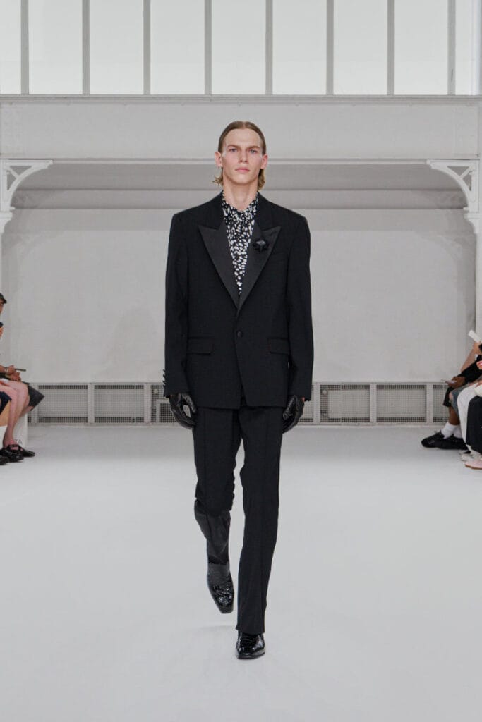 Ernest W. Baker Spring Summer 2027 runway look 01 image