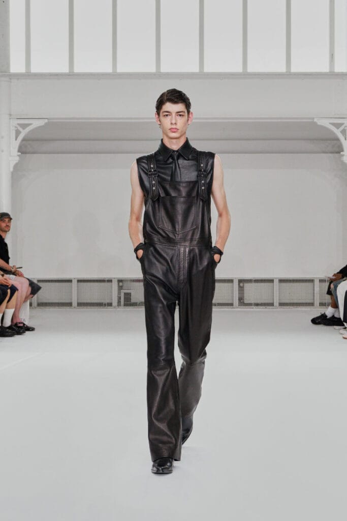 Ernest W. Baker Spring Summer 2027 runway look 09 at Paris Fashion Week