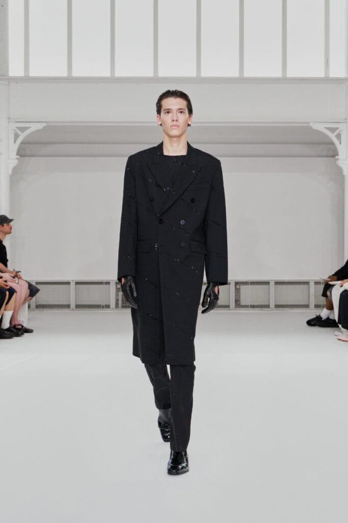 Ernest W. Baker Spring Summer 2027 runway look 12 image