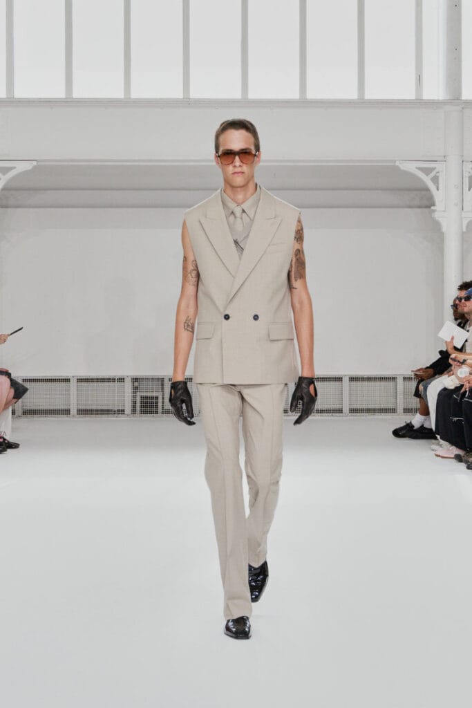 Ernest W. Baker Spring Summer 2027 runway look 18 image