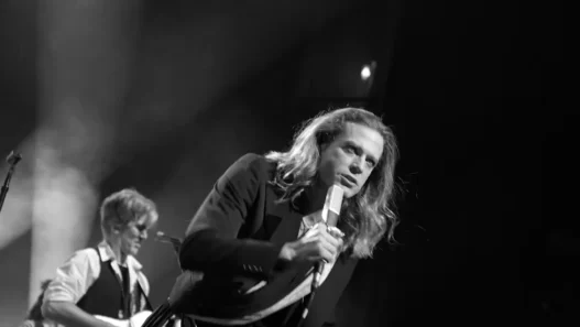 Sam Reid as The Vampire Lestat performing Long Face live at the Beacon Theatre in New York.