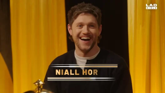 Niall Horan defending hard-boiled eggs during LADbible Entertainment’s Snack Awards