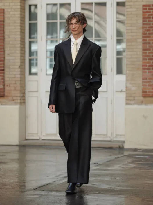 SEAN SUEN Spring/Summer 2027 Hidden One runway look from Paris Fashion Week