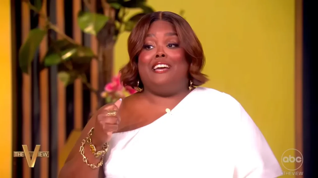 Danielle Pinnock discusses The Whoopi Monologues and the Jamaican Lady monologue on The View.