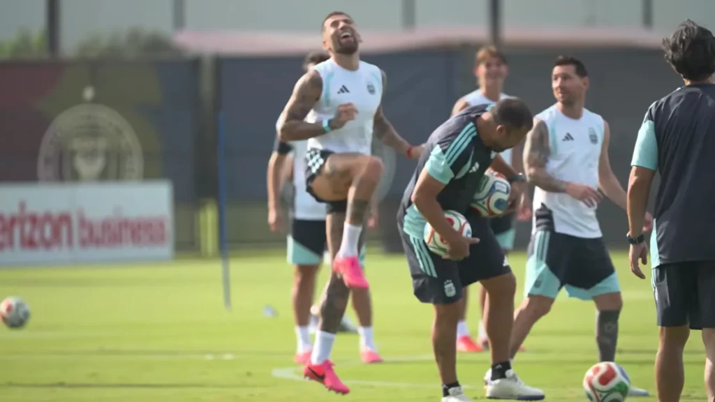 Argentina players train before the Cabo Verde match at the FIFA World Cup 2026.