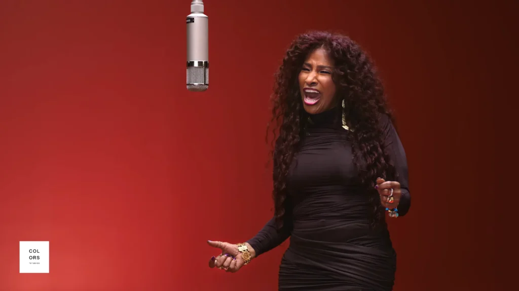 Chaka Khan performing Through the Fire with expressive hand gestures on COLORS