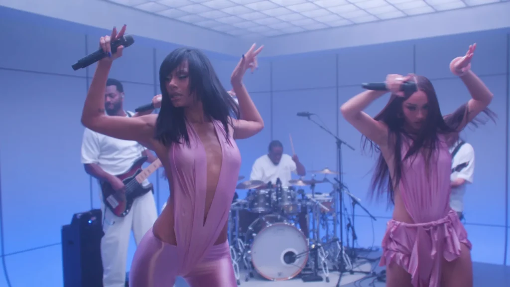 FLO performing Leak It together during their Vevo Studios session