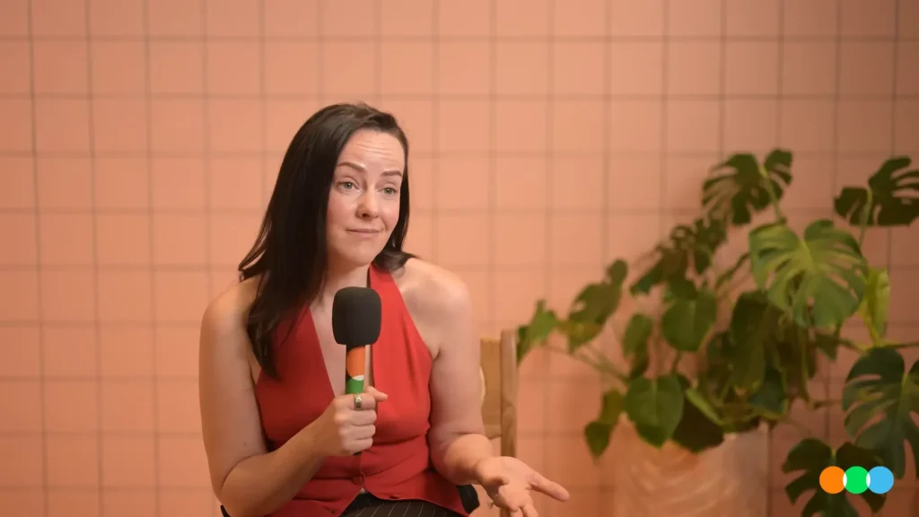 Jena Malone recalling what she learned by watching Susan Sarandon, Julia Roberts and Ed Harris on Stepmom