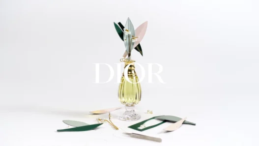 Dior Les Récoltes Majeures Le Muguet making-of video shows handmade leather lily-of-the-valley craftsmanship for the luxury perfume creation.
