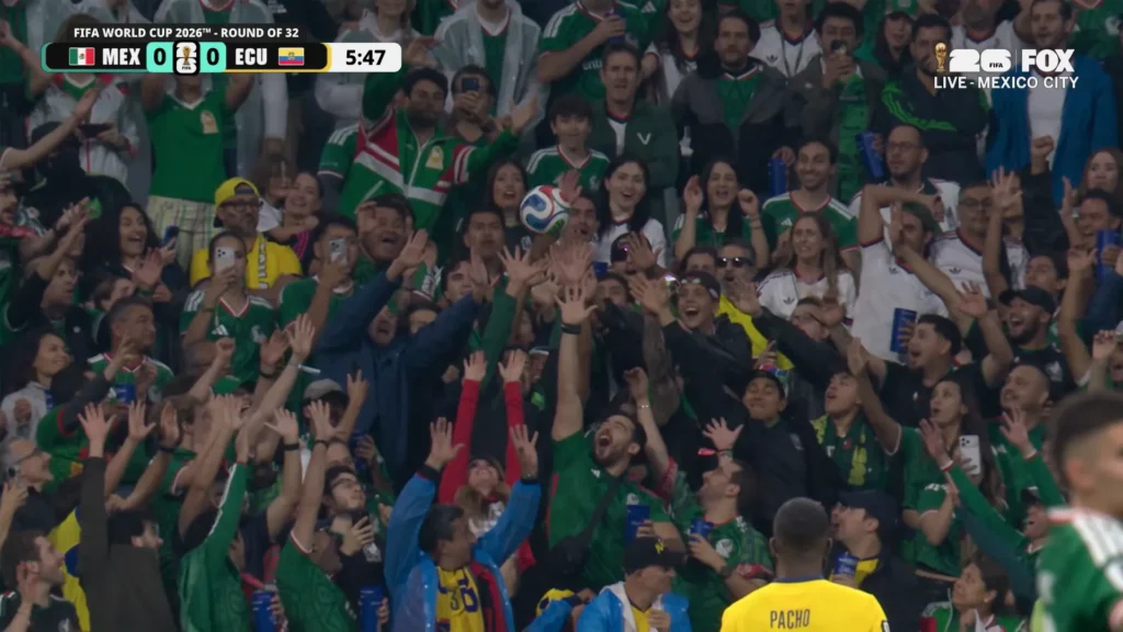 Mexico attacking during the 2026 FIFA World Cup Round of 32 match against Ecuador