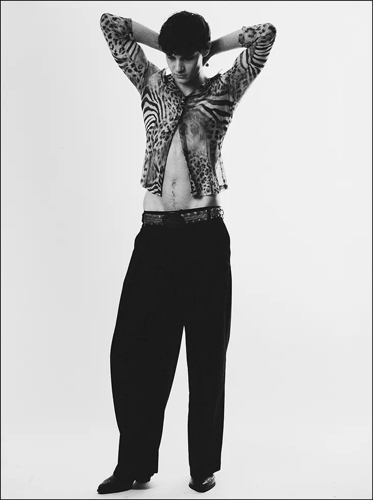 Fresh-faced model Juan Navarro in the MMSCENE story Noir Youth