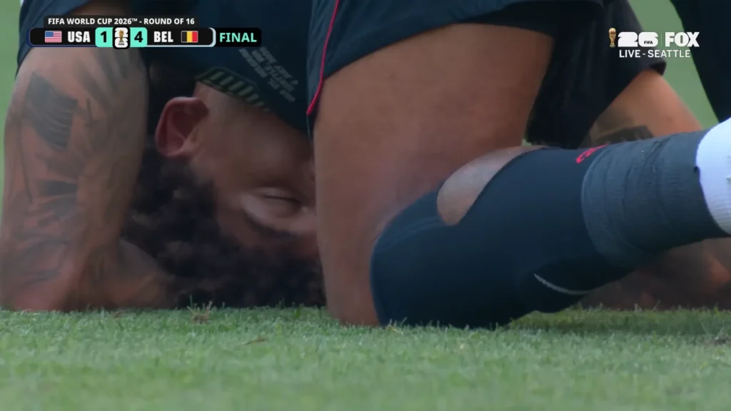 United States vs Belgium Round of 16 highlight still from late in the FIFA World Cup 2026 match.