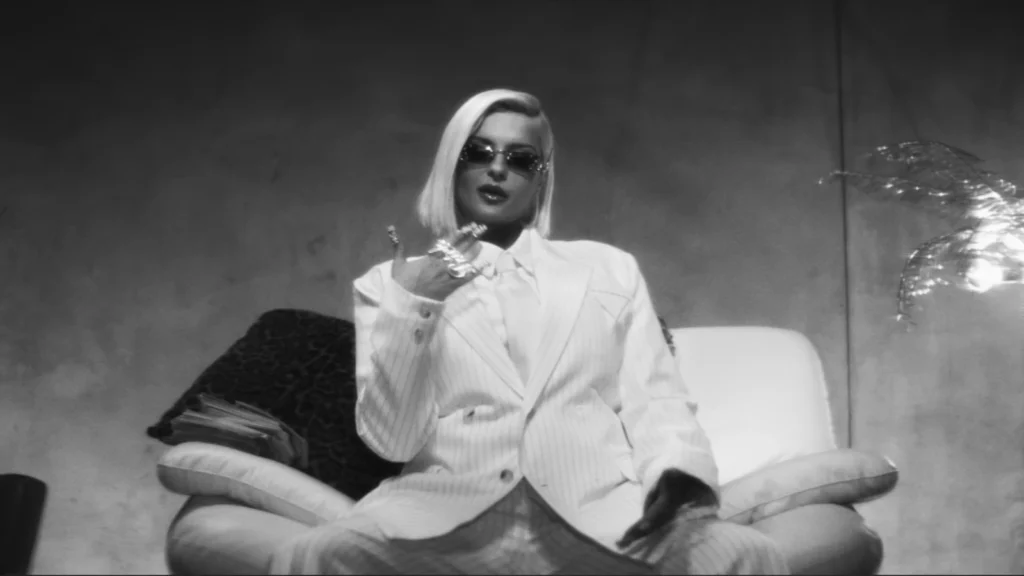Bebe Rexha performs H.I.T. in a video featured by Come Thru Vocals