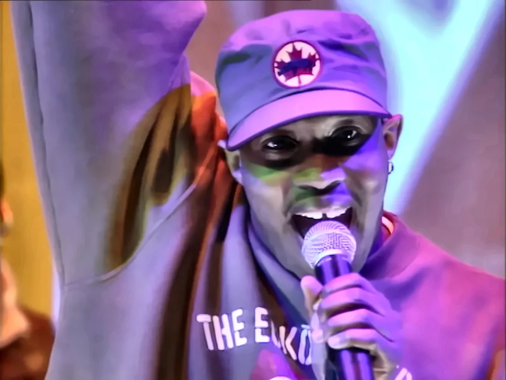 Close-up of Duane Harden during a 1999 Top of the Pops performance