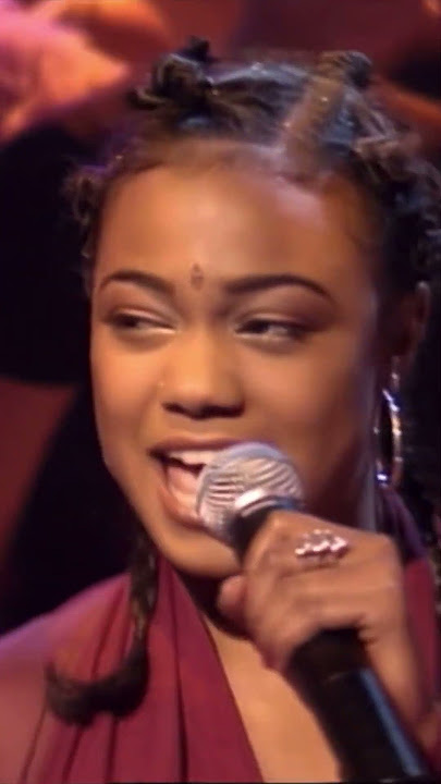 Tatyana Ali during her Daydreamin' performance on Top of the Pops