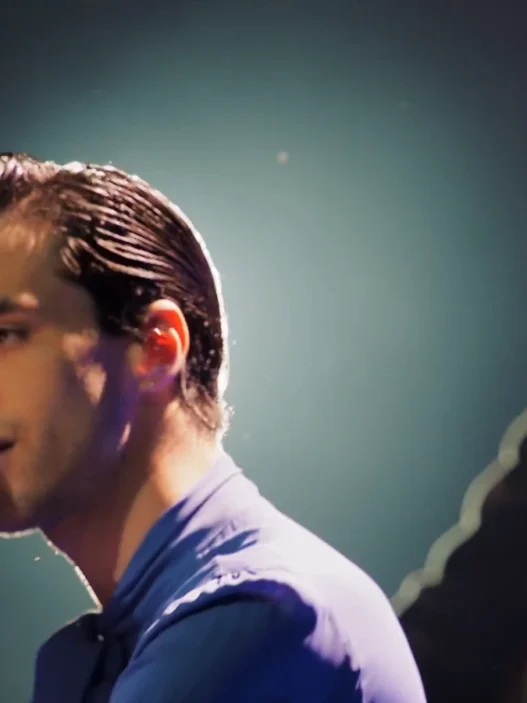 Stephen Sanchez performs “Until I Found You” and “High” live on Late Night Berlin