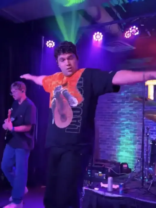 Austin Mahone revisiting his What About Love choreography 13 years later