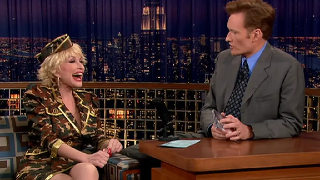 Dolly Parton in her November 2003 Conan O'Brien appearance