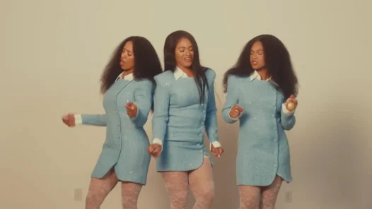 Come Thru Vocals Thursday featuring Telenova and The Womack Sisters.