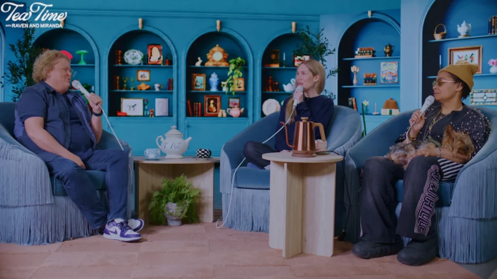 Fortune Feimster joins Raven-Symoné and Miranda Maday on Tea Time.